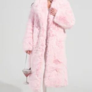 AKIRA BEAR HUG LUXE FAUX FUR TRENCH COAT IN PINK